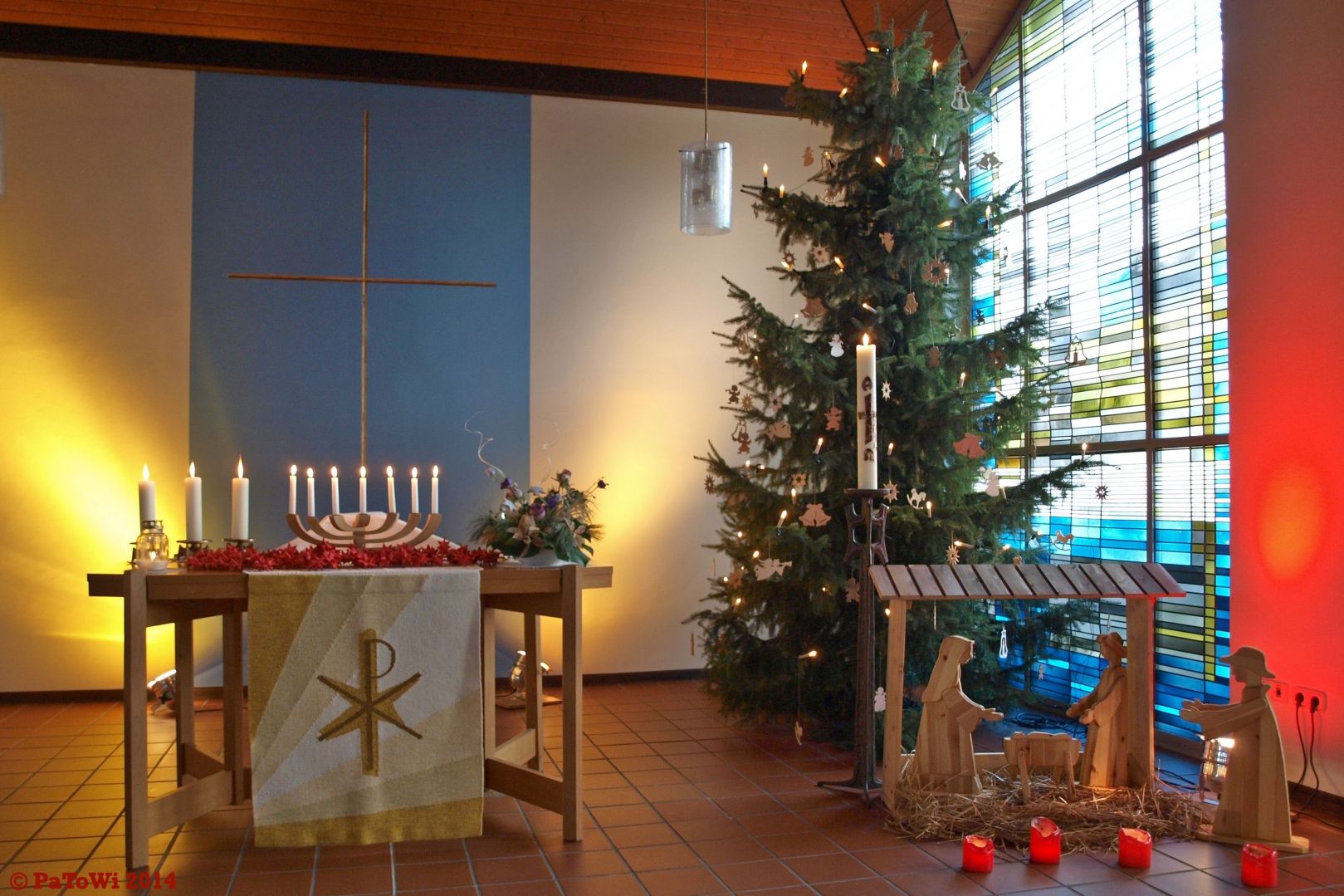 Weihnachtliche Impression aus der Möllberger Kirche