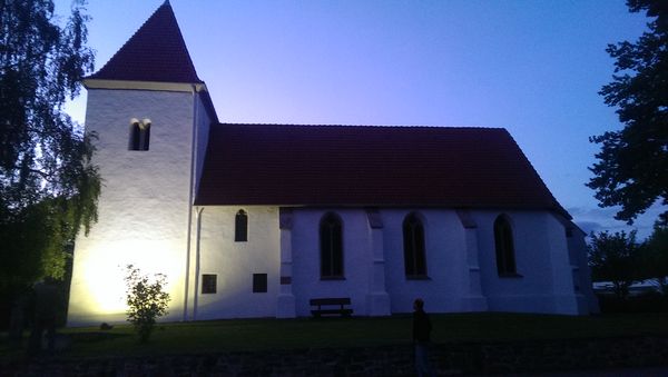 Kirche_Holtrup_Probeleuchten
